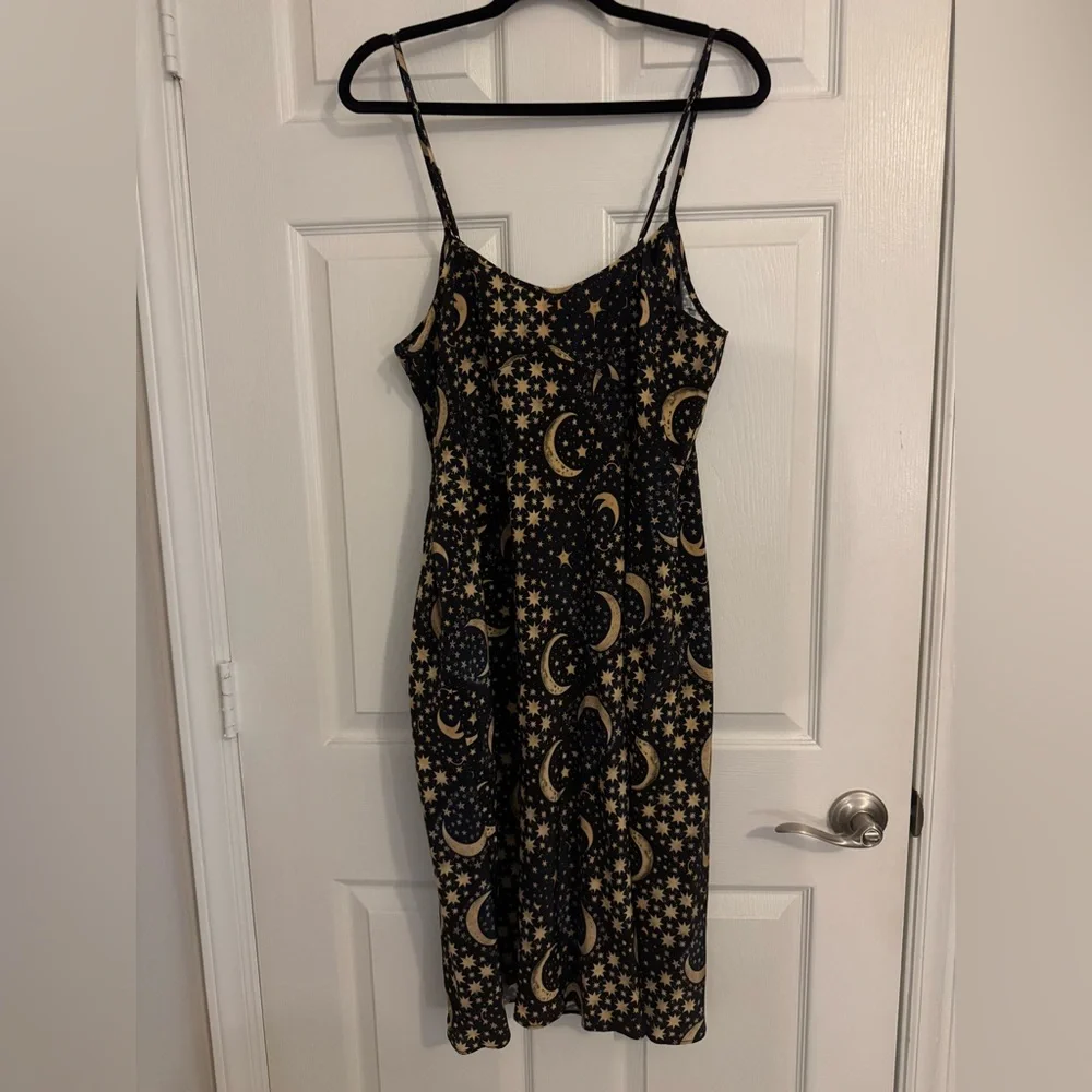 ๐Selkie Moon Quilt Vintage Slip Silk Midi Sample Dress๐ - Picture 4 of 6